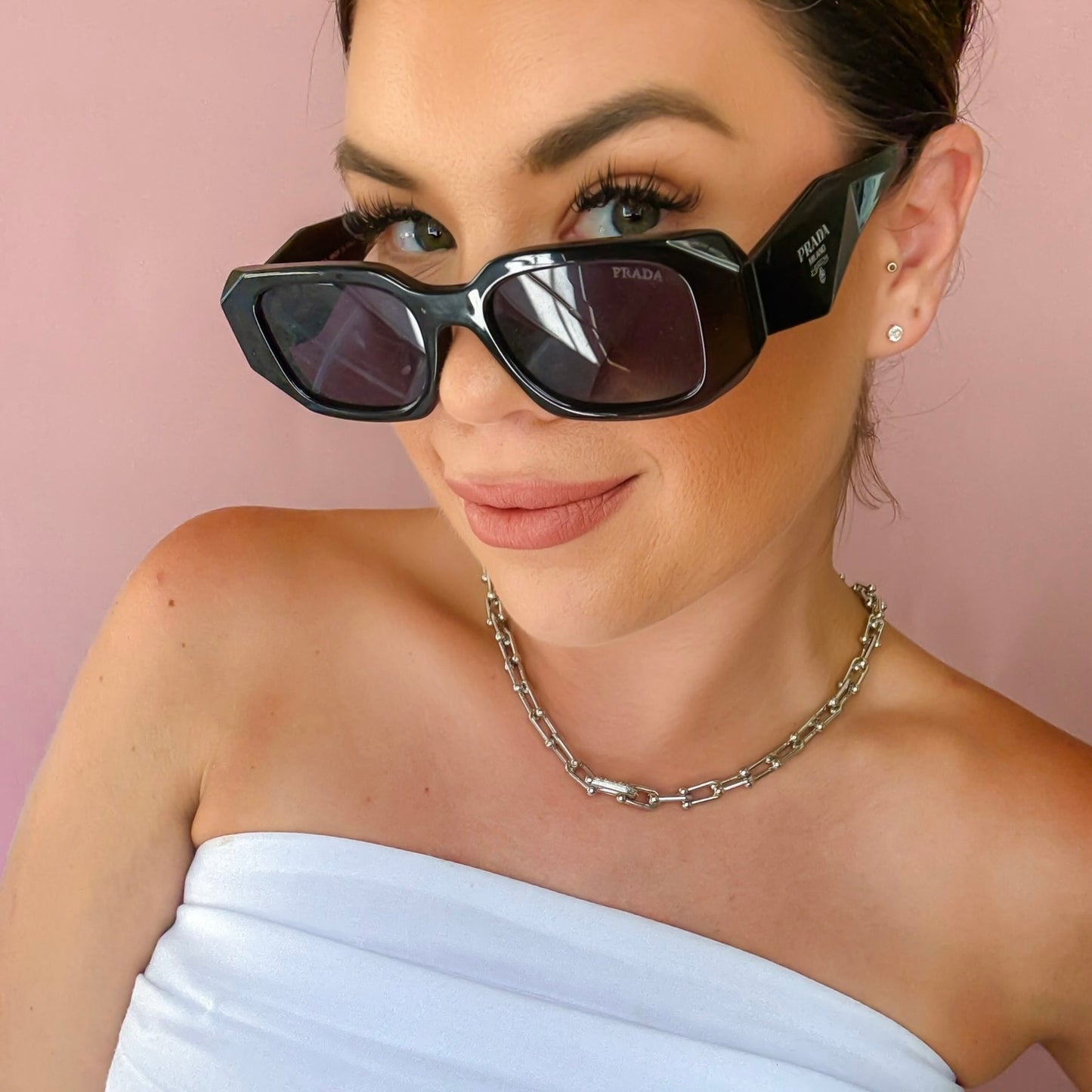 premium silver necklace crafted for everyday wear, offering a dainty handcrafted style with a waterproof, hypoallergenic, tarnish free finish, ideal for minimal modern jewelry lovers, available as wholesale for boutiques