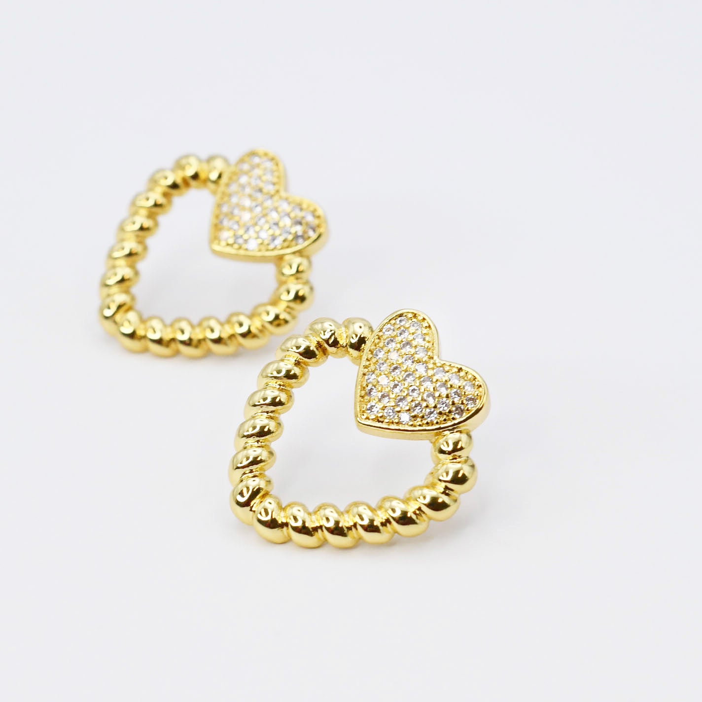 Adore Stud Gold