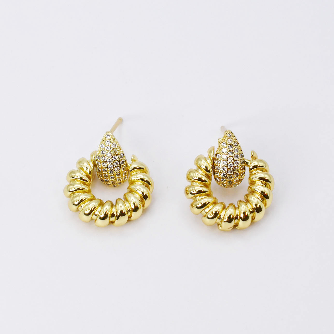 Anabeth Gold Stud R24
