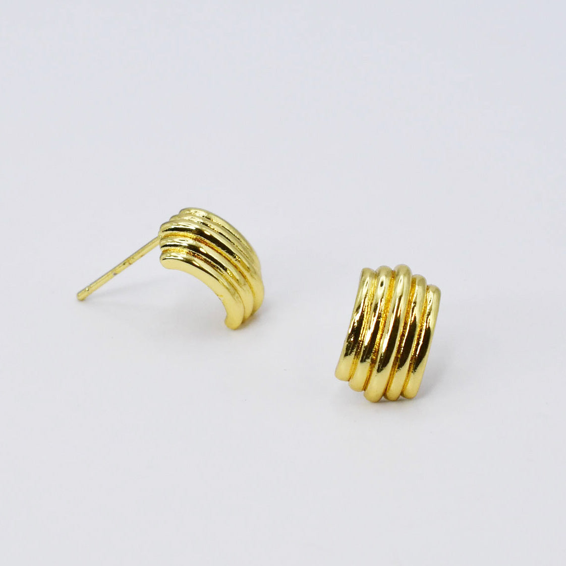 Aurora Studs Gold D32