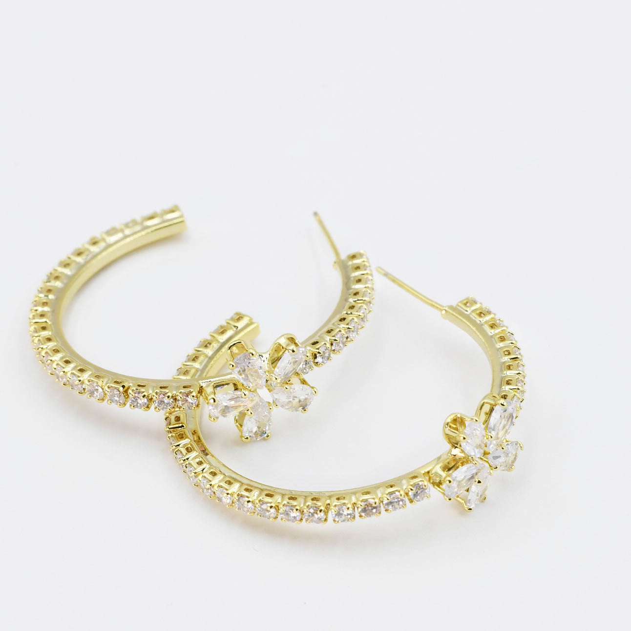 Crystal Flower Hoop Gold F16