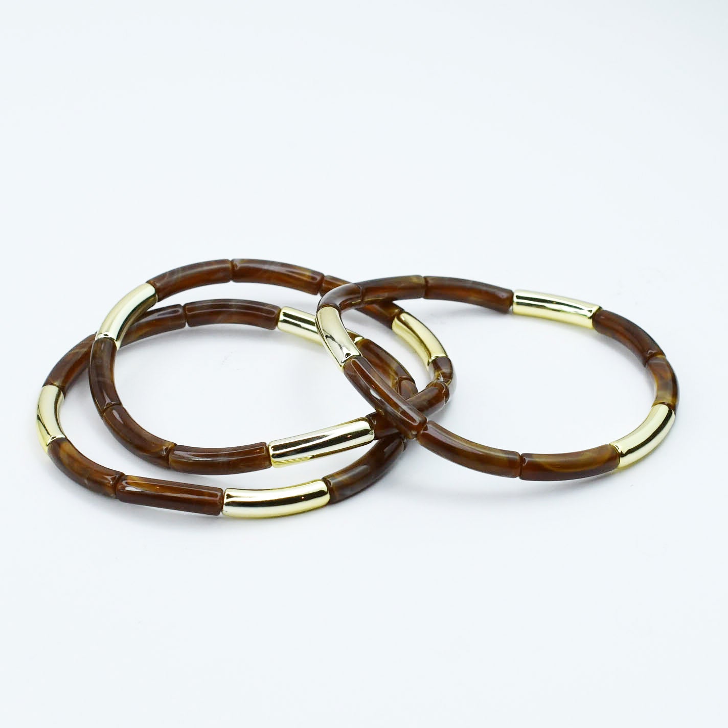 colorful gemstone jewelry, beaded fashion bracelet, gold or silver tone accessory, handcrafted beaded piece, trendy boho chic jewelry, vibrant statement wristwear, artisan handmade design, everyday stackable accessory, fashion jewelry for women, premium jewelry gift idea, boutique style wristwear, elevated modern jewelry