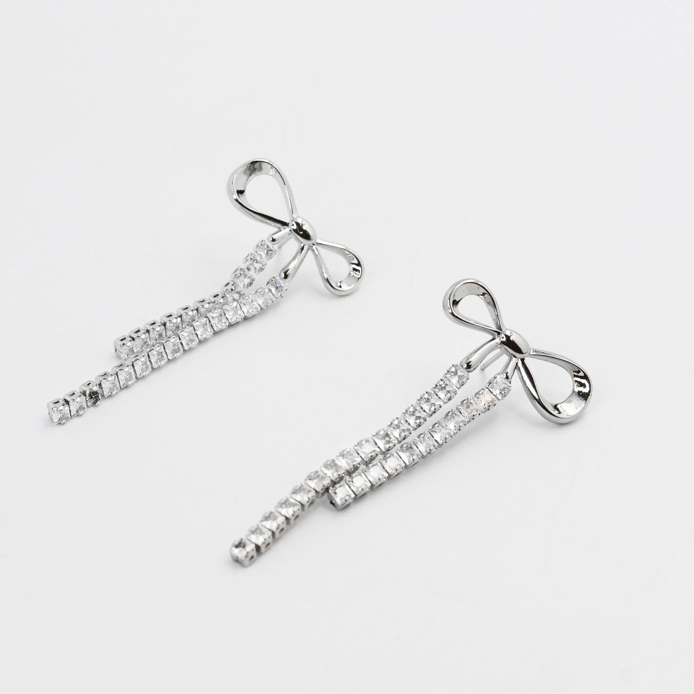 Elegance Bow Silver