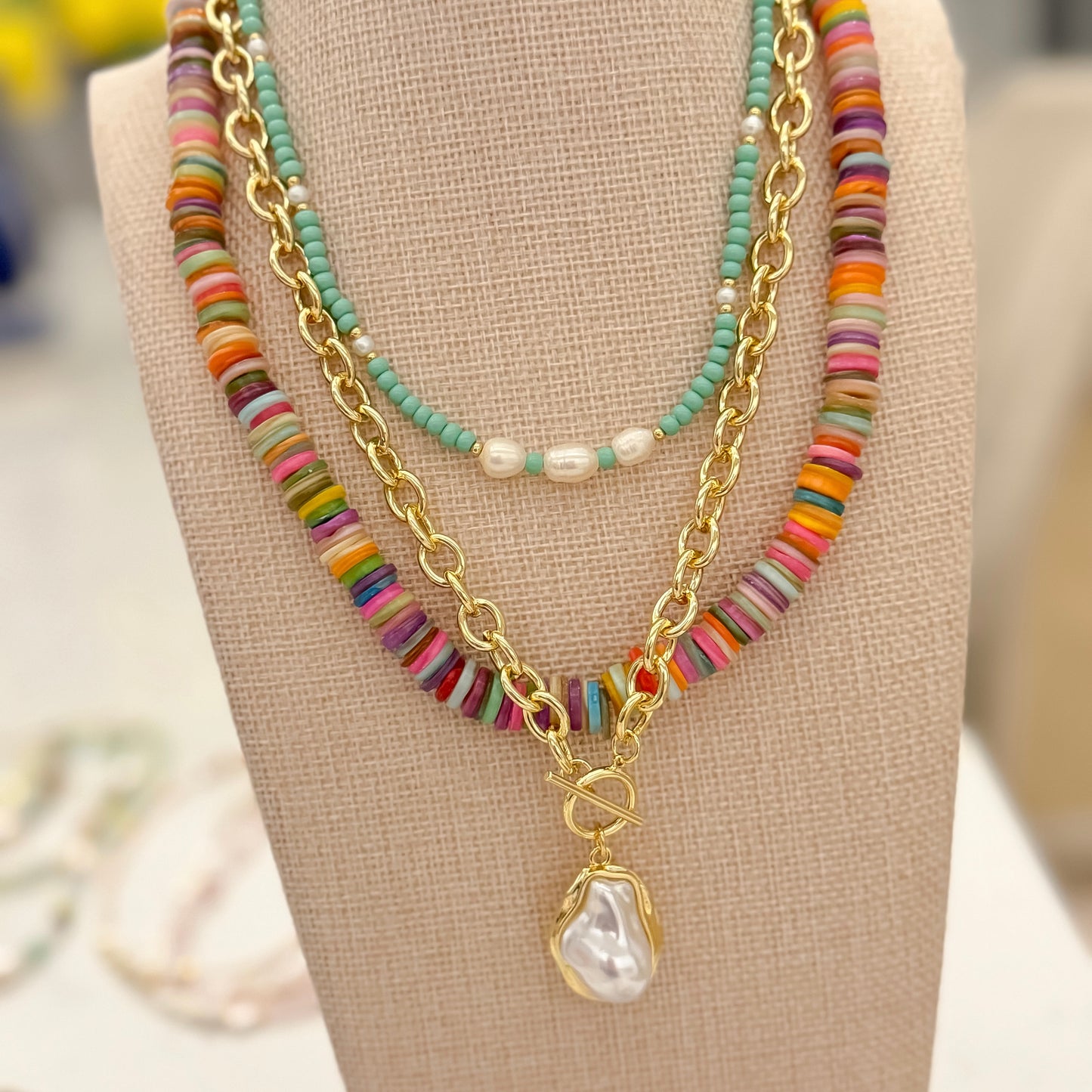 Golden Drift Pearl Necklace