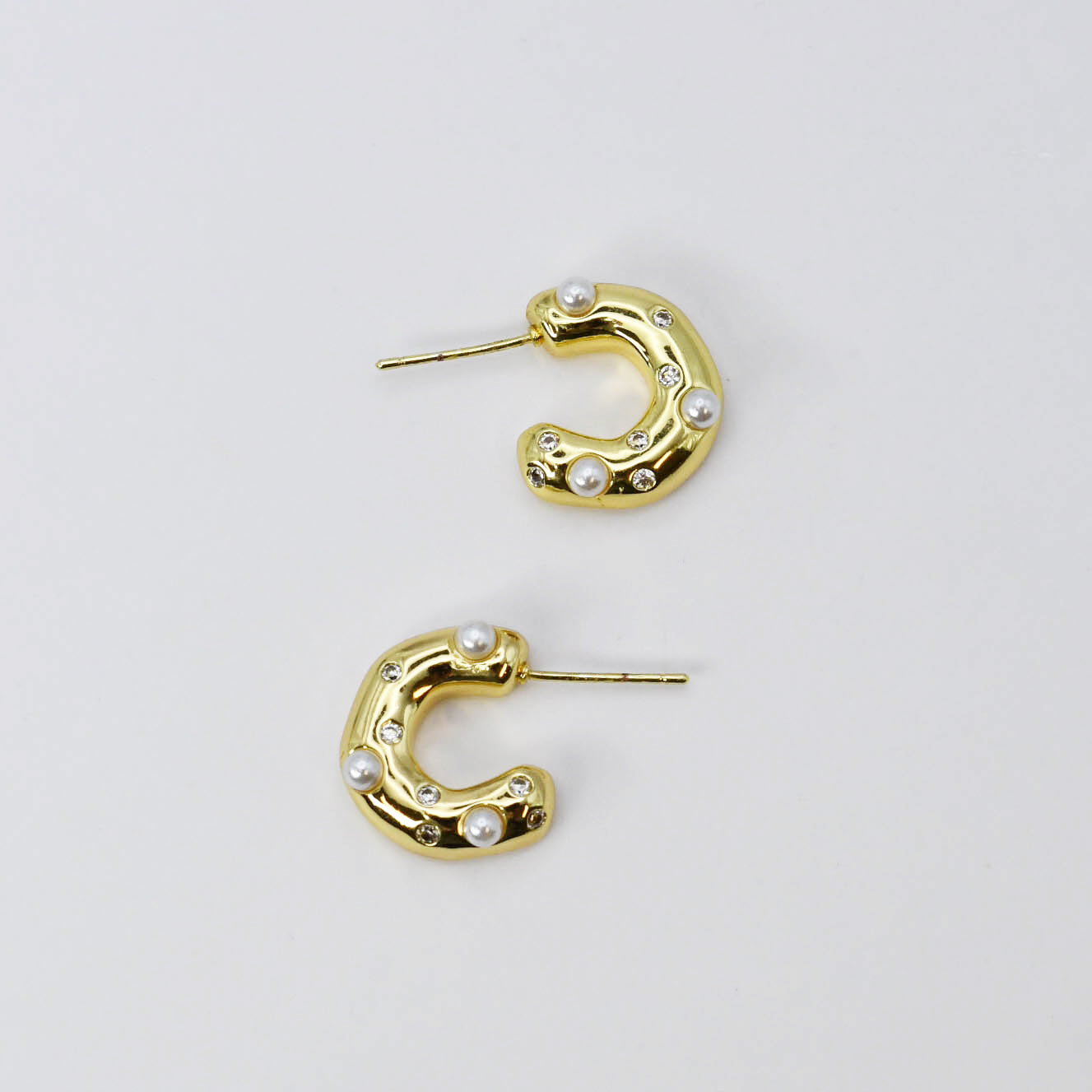 Gleaming C Earrings