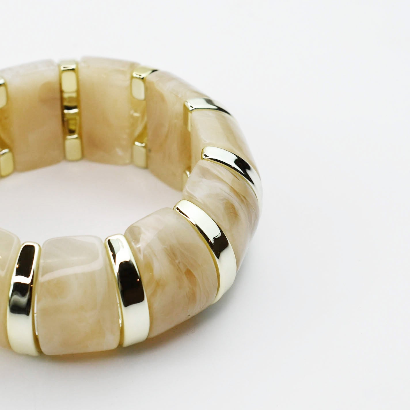 colorful gemstone jewelry, beaded fashion bracelet, gold or silver tone accessory, handcrafted beaded piece, trendy boho chic jewelry, vibrant statement wristwear, artisan handmade design, everyday stackable accessory, fashion jewelry for women, premium jewelry gift idea, boutique style wristwear, elevated modern jewelry