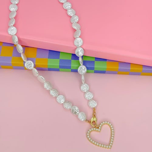 Sweetheart Glow Necklace