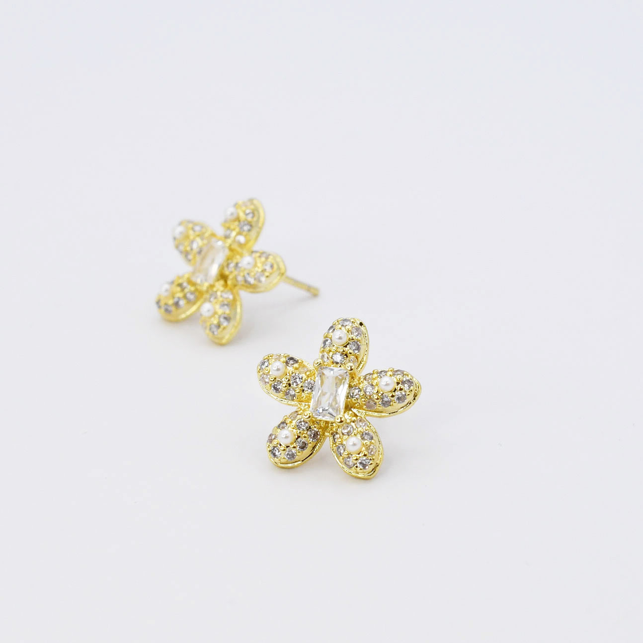 Pave Flower Stud
