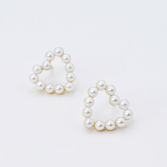 Pearl Love Stud