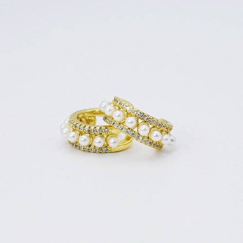 Pearly Gold Cuff