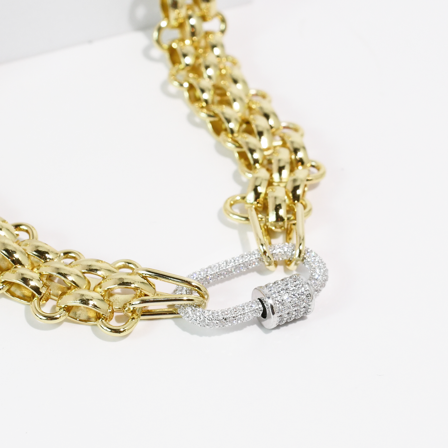 Queen Majesty Necklace