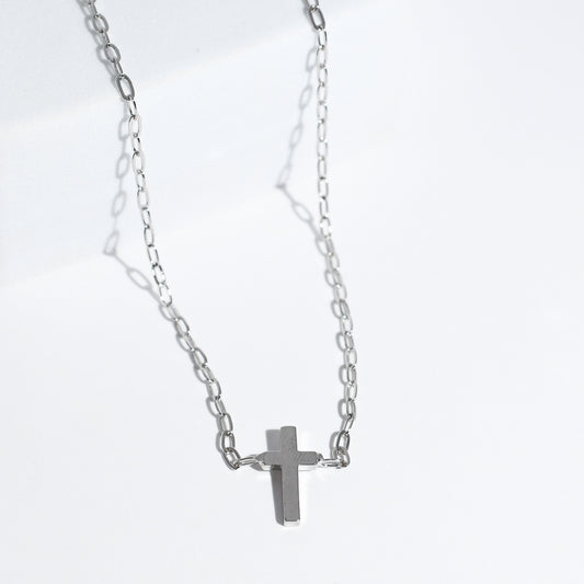 premium silver necklace crafted for everyday wear, offering a dainty handcrafted style with a waterproof, hypoallergenic, tarnish free finish, ideal for minimal modern jewelry lovers, available as wholesale for boutiques