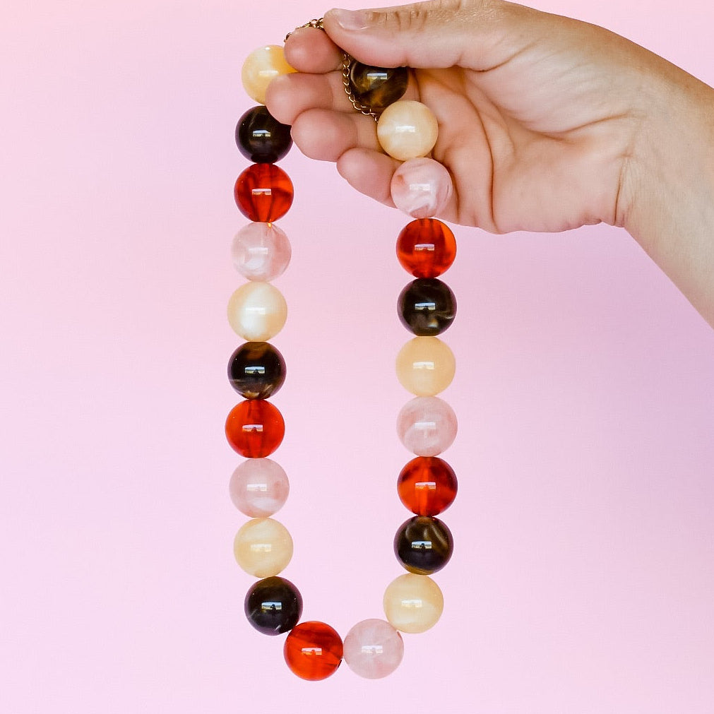 Pop of Joy Cream/Brown Necklace