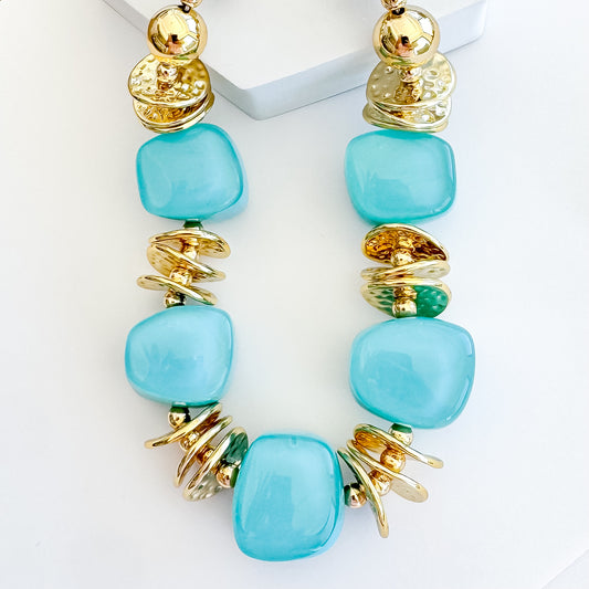 Radiant Loop turquoise Necklace