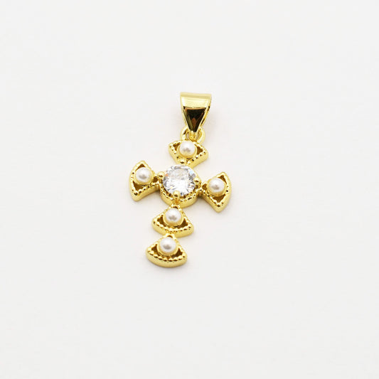 Petite Cross