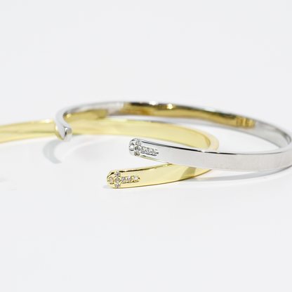 Be The Light Bangle
