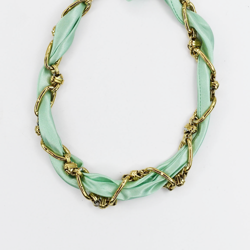 Don't Get it Twisted Green Collar