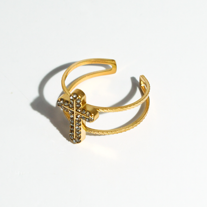 hypoallergenic ring, waterproof ring, tarnish free jewelry, boutique wholesale jewelry, dainty gold ring, gemstone statement ring, sparkly cubic zirconia ring, high quality jewelry gifts, elegant gold plated ring, trendy fashion ring, pastel gemstone ring,sparkle gold cross ring