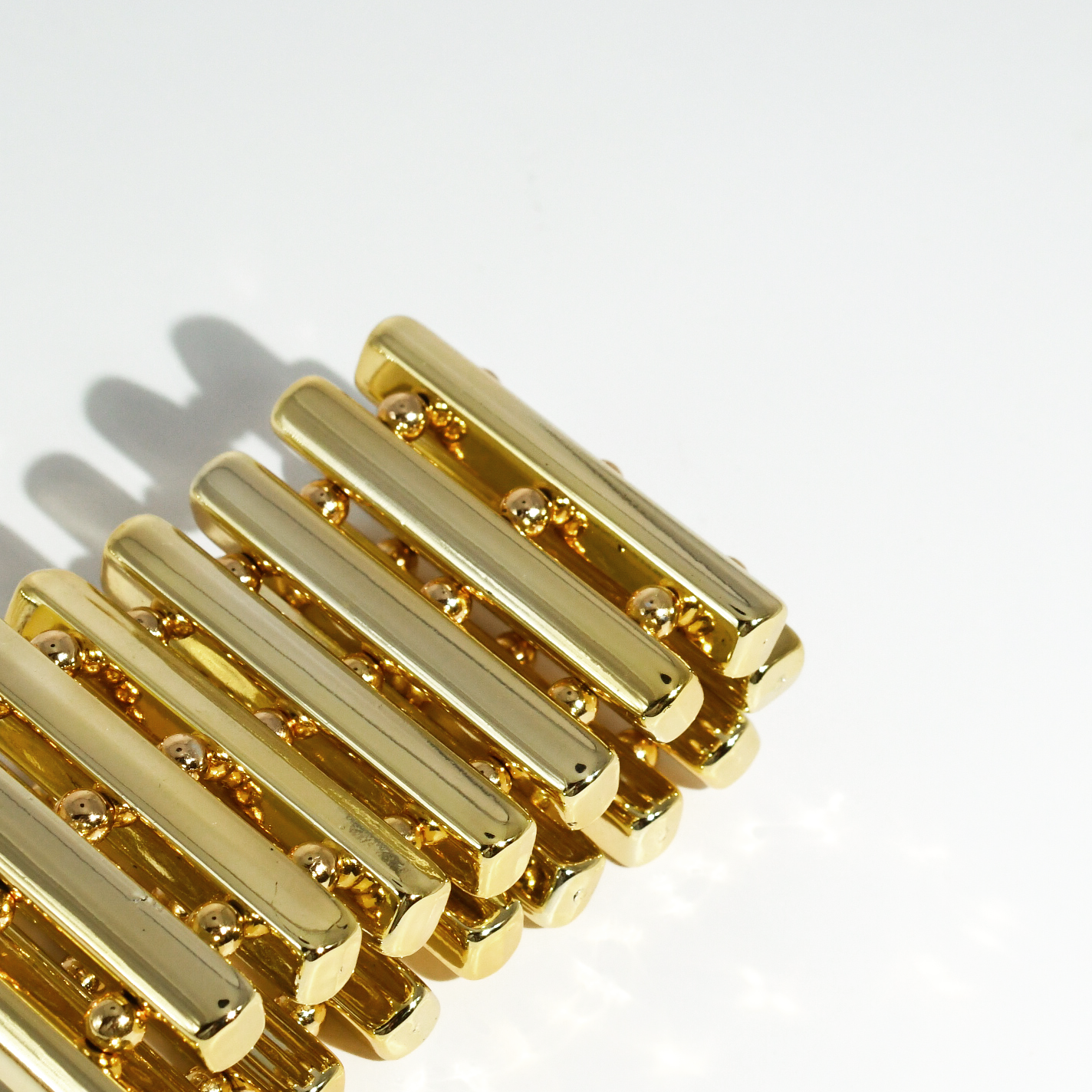 Modern bangle bracelet, Stylish minimalist bracelet, Sleek contemporary bangle, Polished chic bracelet, Clean modern bangle, Elegant simple bracelet, Smooth stylish bangle, Classic modern bracelet, Trendy sleek bangle, Refined minimalist bracelet, Contemporary chic bangle, Versatile modern bracelet