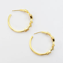 Load image into Gallery viewer, Amour Hoop Gold C31
