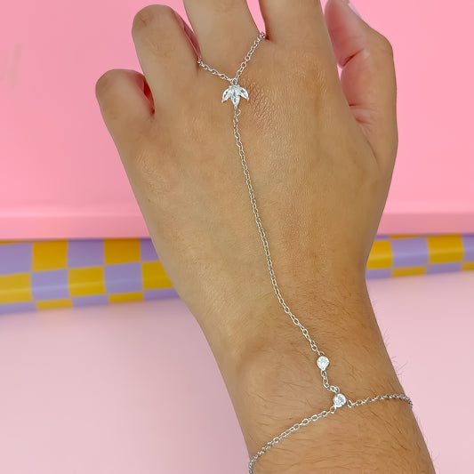 Crystal Bloom Hand Chain Silver