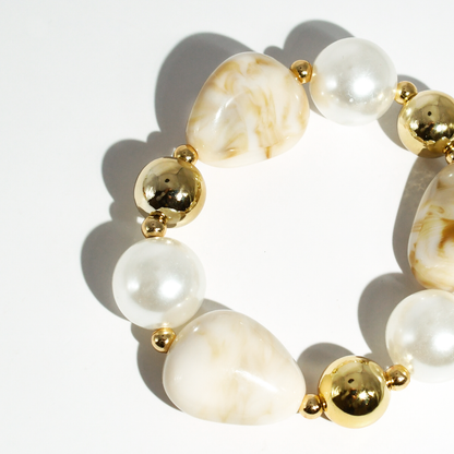 colorful gemstone jewelry, beaded fashion bracelet, gold or silver tone accessory, handcrafted beaded piece, trendy boho chic jewelry, vibrant statement wristwear, artisan handmade design, everyday stackable accessory, fashion jewelry for women, premium jewelry gift idea, boutique style wristwear, elevated modern jewelry