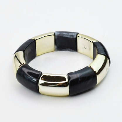 colorful gemstone jewelry, beaded fashion bracelet, gold or silver tone accessory, handcrafted beaded piece, trendy boho chic jewelry, vibrant statement wristwear, artisan handmade design, everyday stackable accessory, fashion jewelry for women, premium jewelry gift idea, boutique style wristwear, elevated modern jewelry