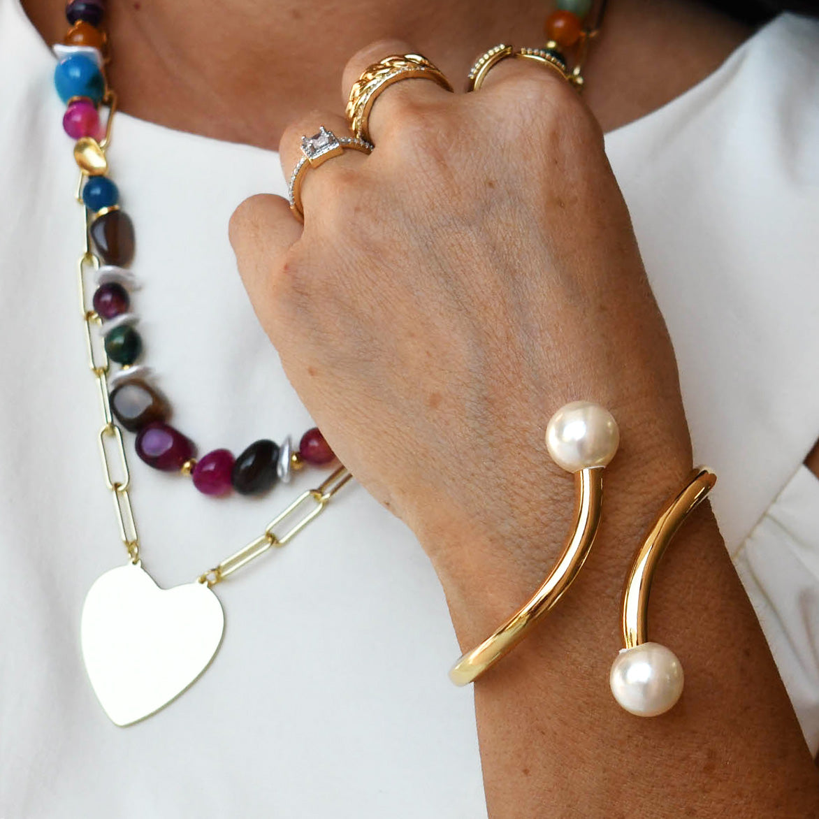 Modern bangle bracelet, Stylish minimalist bracelet, Sleek contemporary bangle, Polished chic bracelet, Clean modern bangle, Elegant simple bracelet, Smooth stylish bangle, Classic modern bracelet, Trendy sleek bangle, Refined minimalist bracelet, Contemporary chic bangle, Versatile modern bracelet