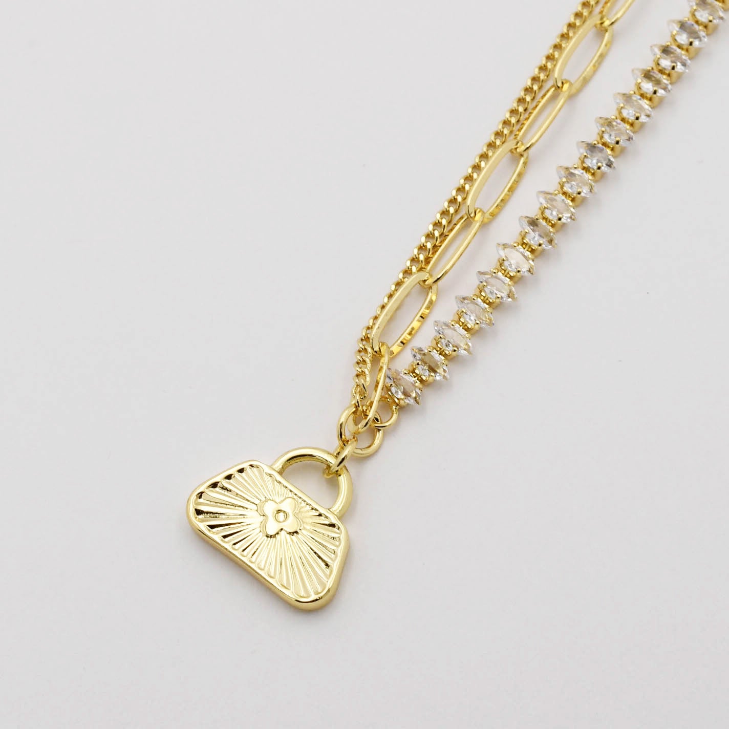 dainty gold necklace, layered design, boutique wholesale, womens accessories, statement piece, trendy style, waterproof, hypoallergenic, tarnish free,pearls