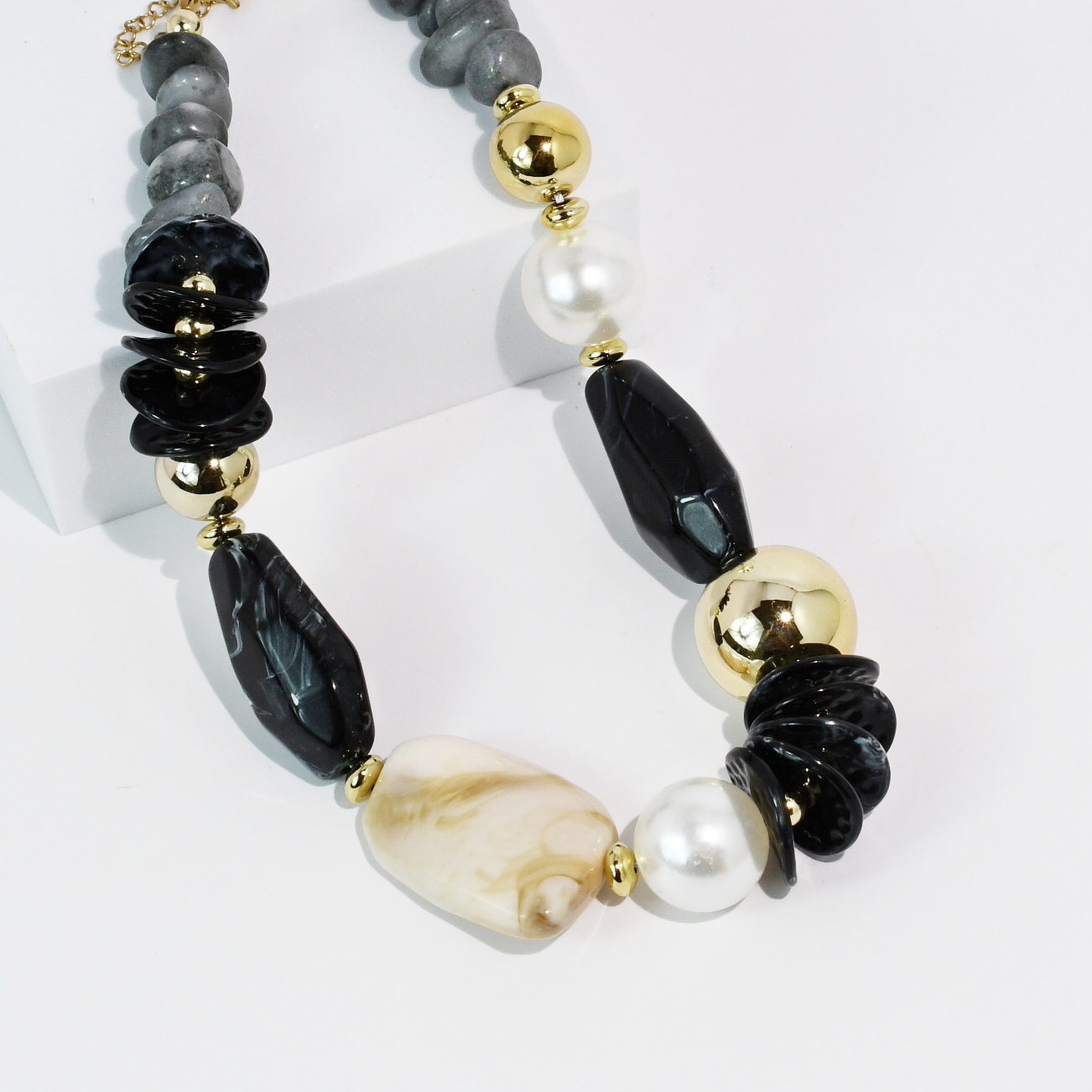 Midnight Pearl Necklace