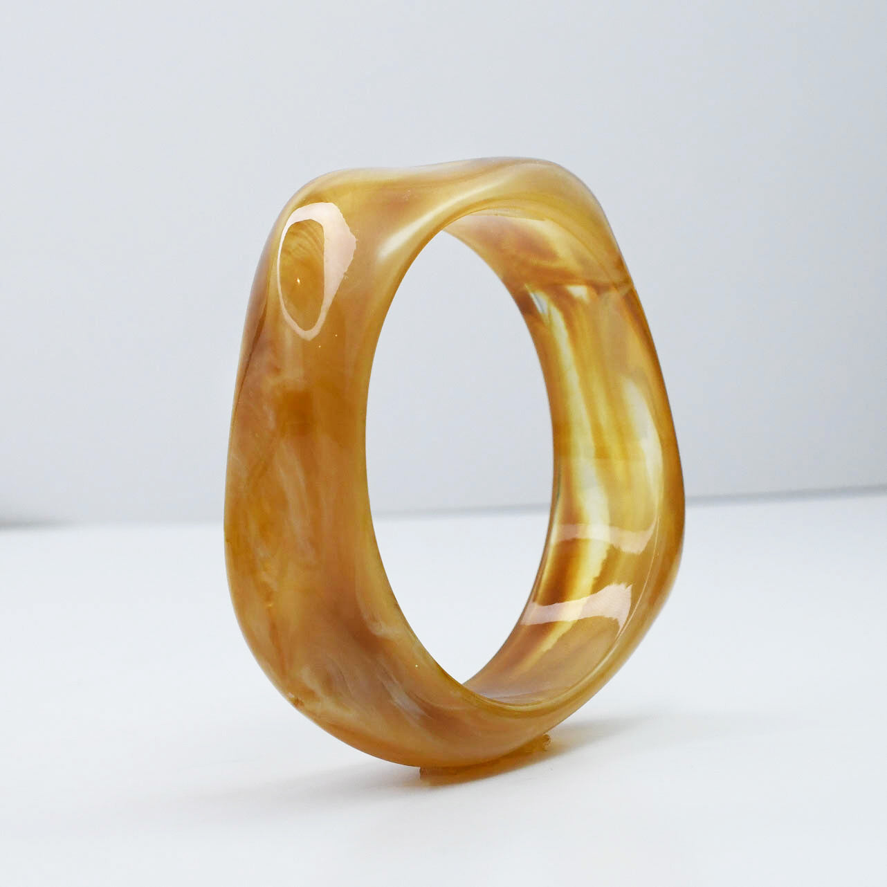 Modern bangle bracelet, Stylish minimalist bracelet, Sleek contemporary bangle, Polished chic bracelet, Clean modern bangle, Elegant simple bracelet, Smooth stylish bangle, Classic modern bracelet, Trendy sleek bangle, Refined minimalist bracelet, Contemporary chic bangle, Versatile modern bracelet