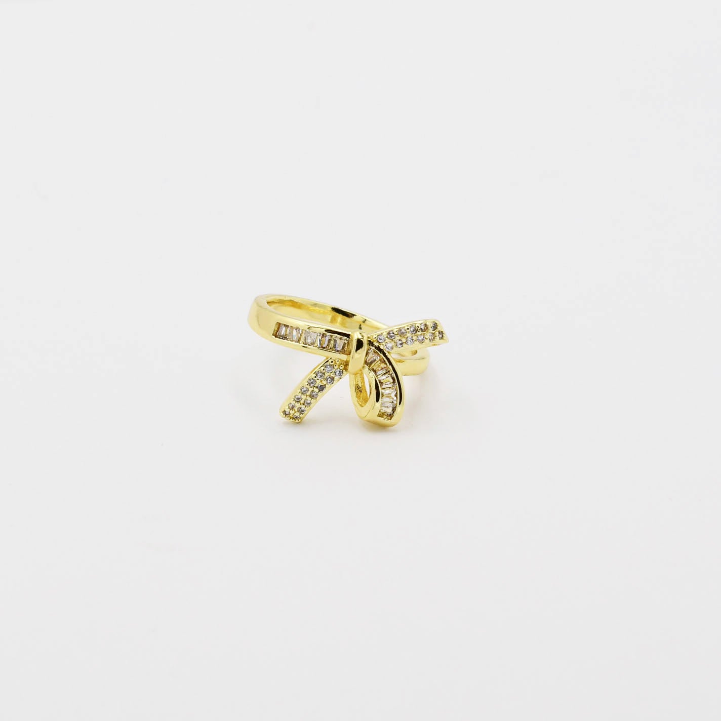 Pave Bow Gold Ring O35