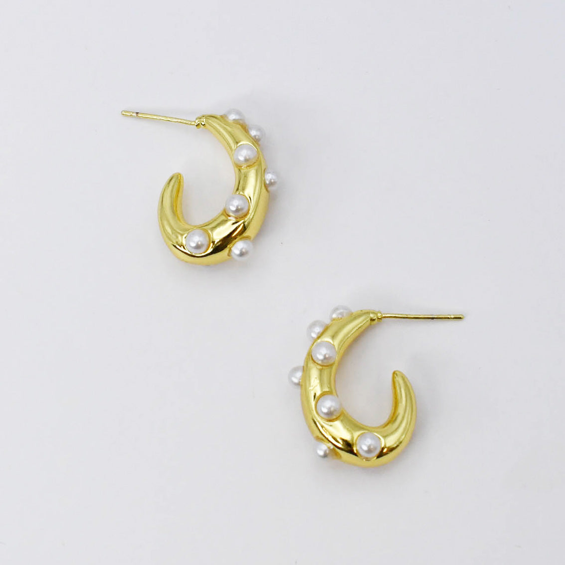 Pearl Loop C26