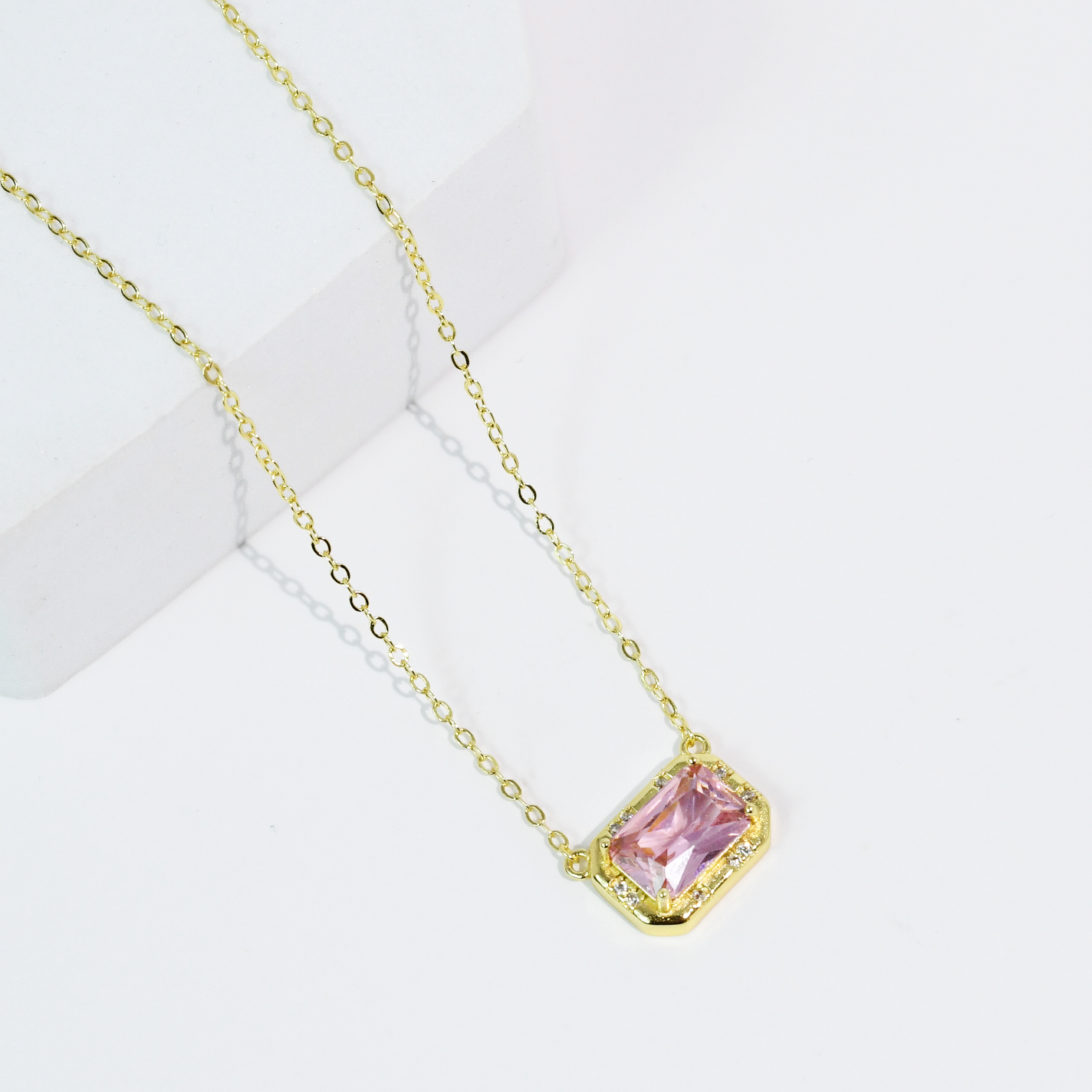 Pretty Gem Necklace