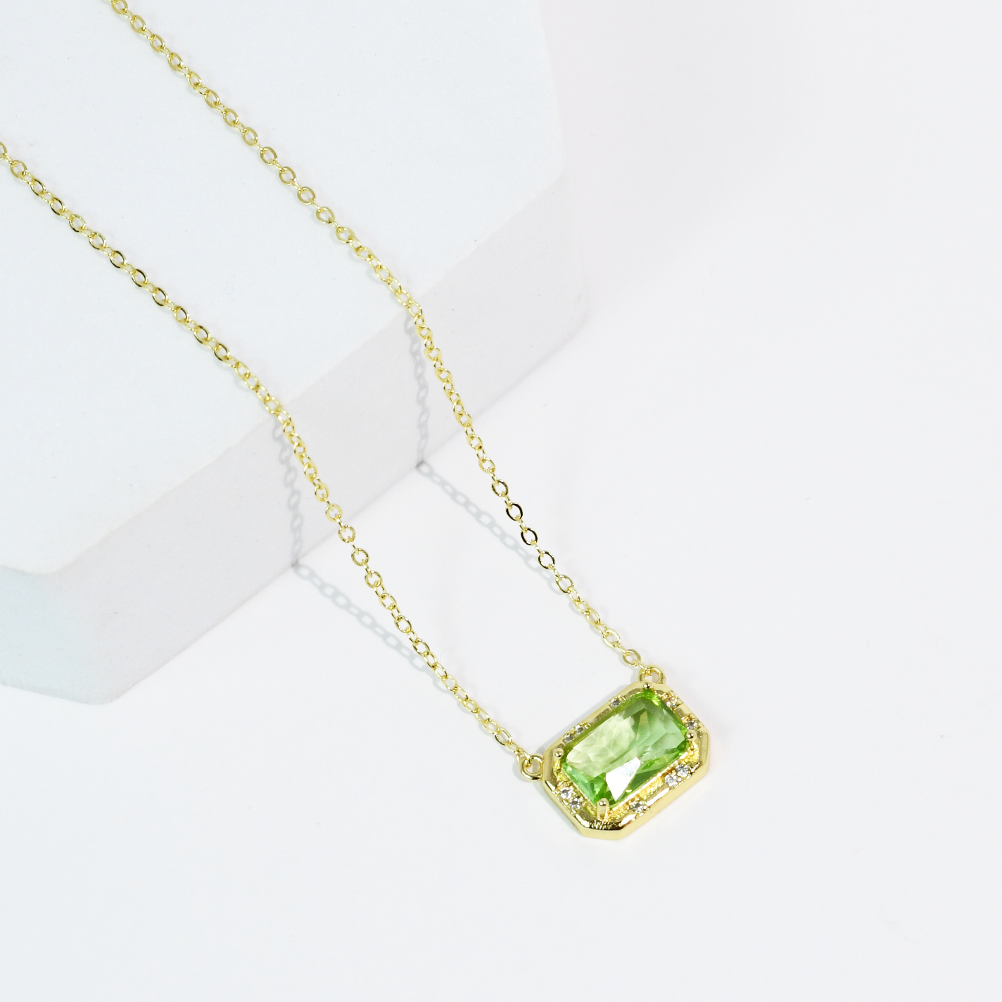 Pretty Gem Necklace
