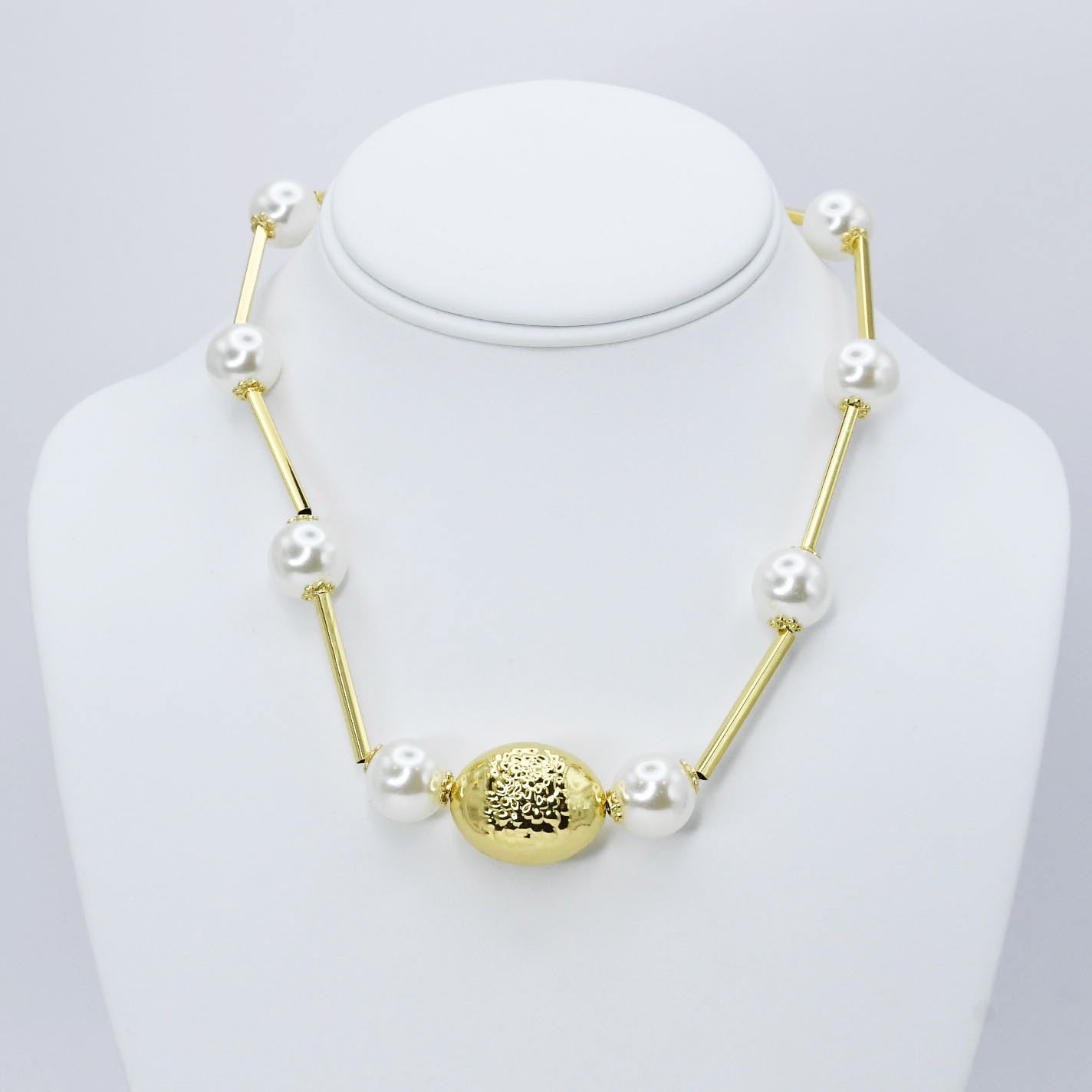 dainty gold necklace, layered design, boutique wholesale, womens accessories, statement piece, trendy style, waterproof, hypoallergenic, tarnish free