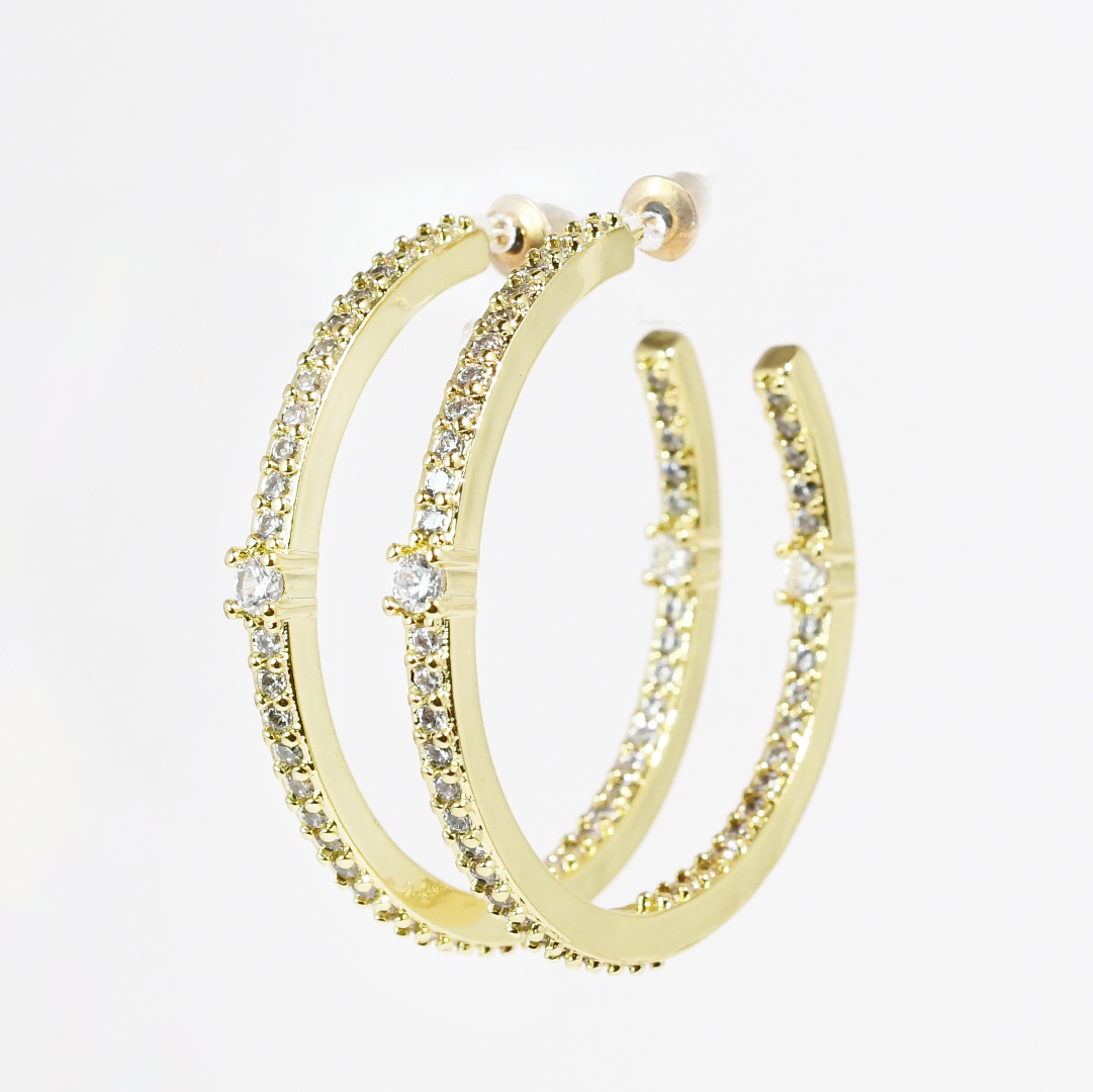 Shine on Hoops Gold