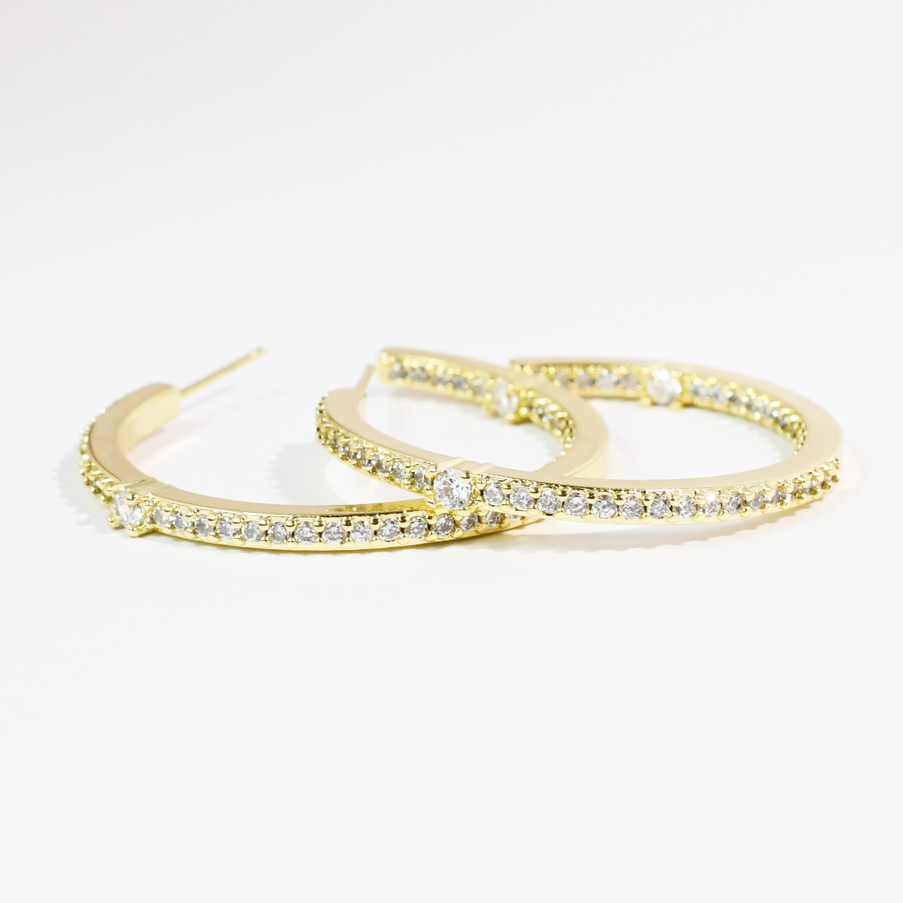 Shine on Hoops Gold