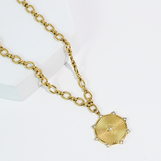Solamour Necklace