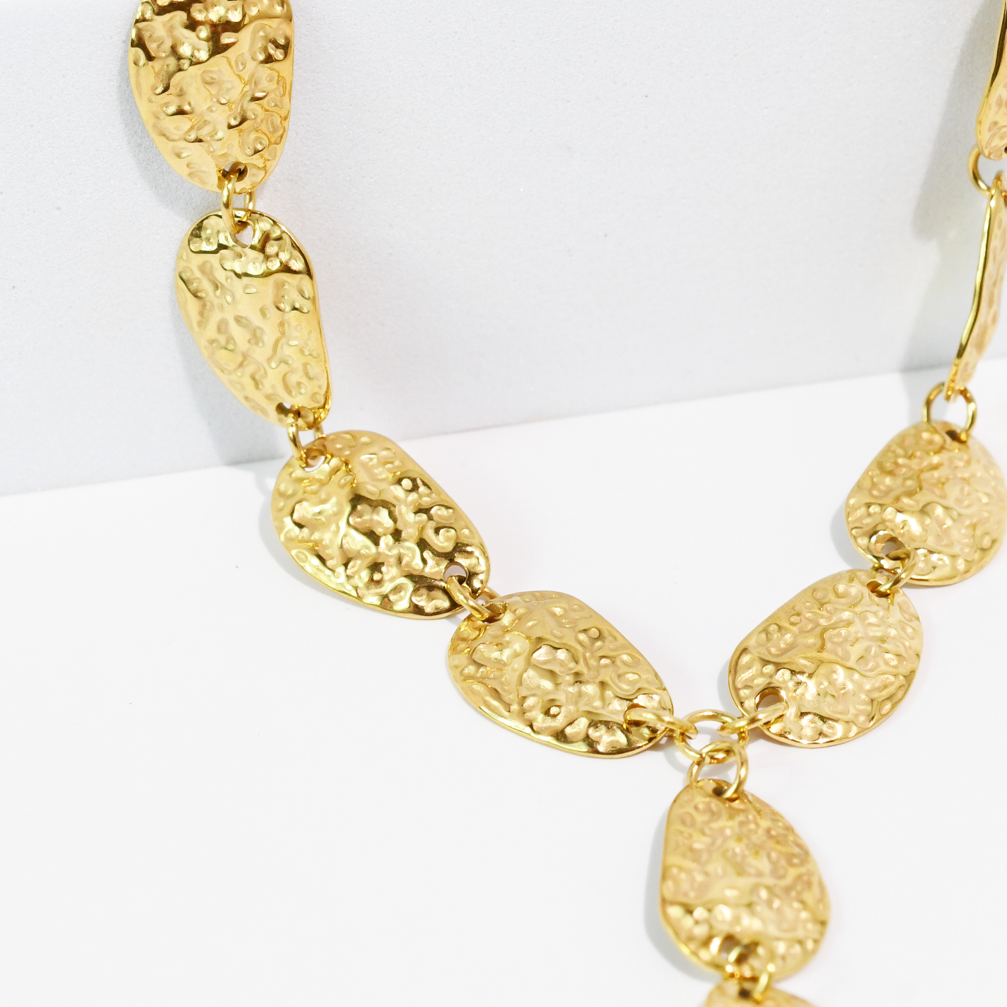 The Glam Necklace