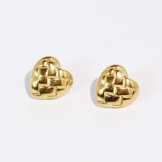 Woven Love Stud