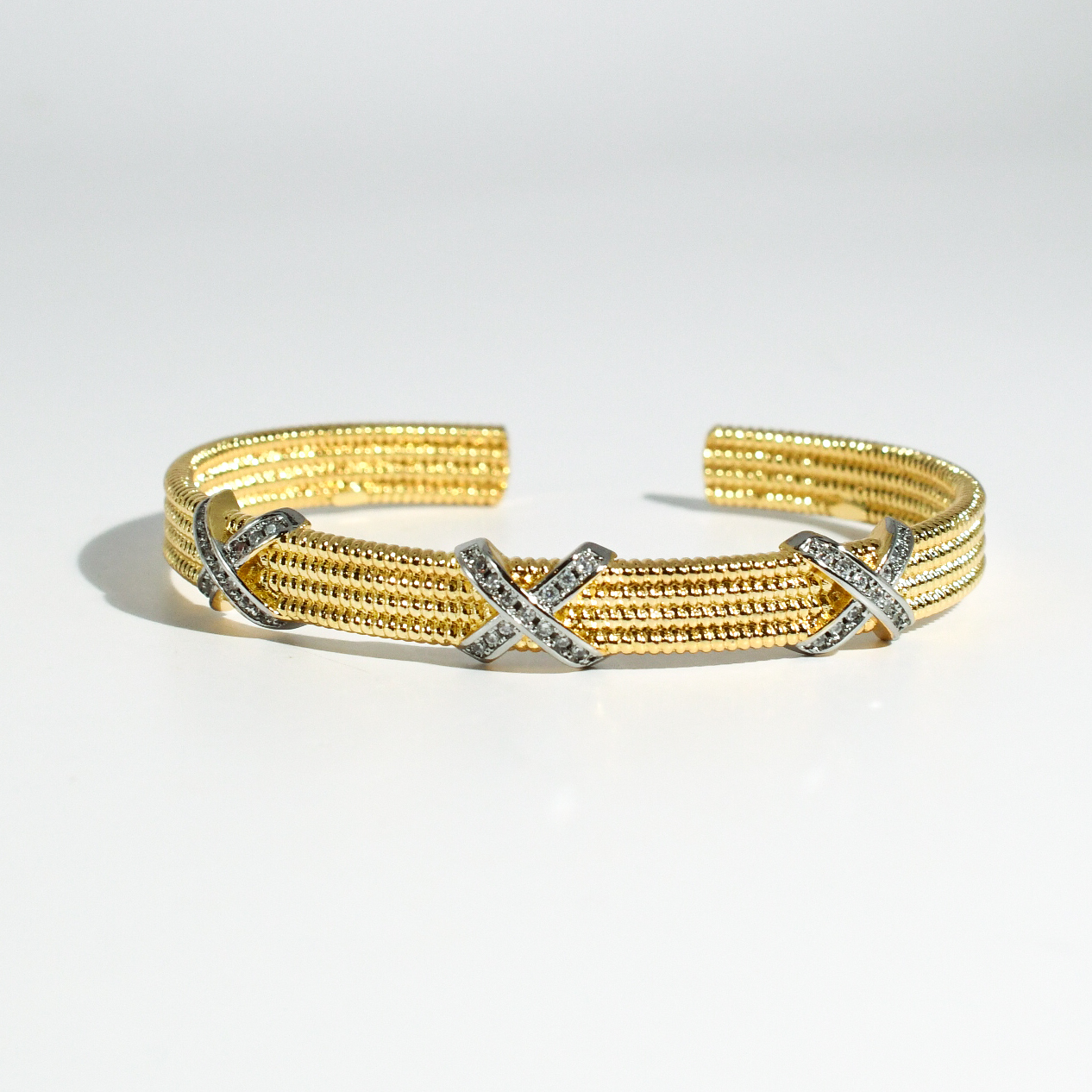 Modern bangle bracelet, Stylish minimalist bracelet, Sleek contemporary bangle, Polished chic bracelet, Clean modern bangle, Elegant simple bracelet, Smooth stylish bangle, Classic modern bracelet, Trendy sleek bangle, Refined minimalist bracelet, Contemporary chic bangle, Versatile modern bracelet